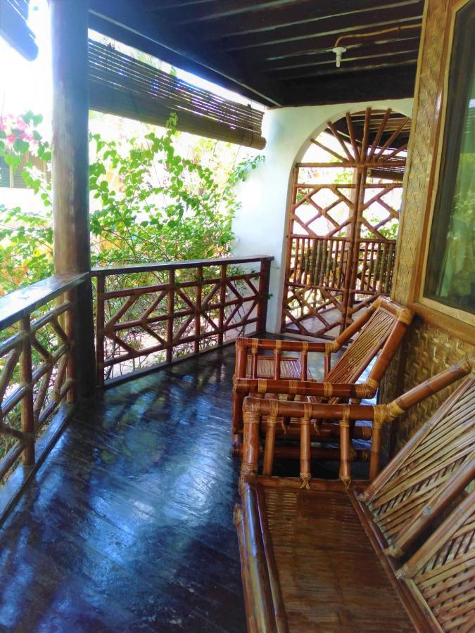 Villa Marmarine Beach Resort & Restaurant シキホール エクステリア 写真