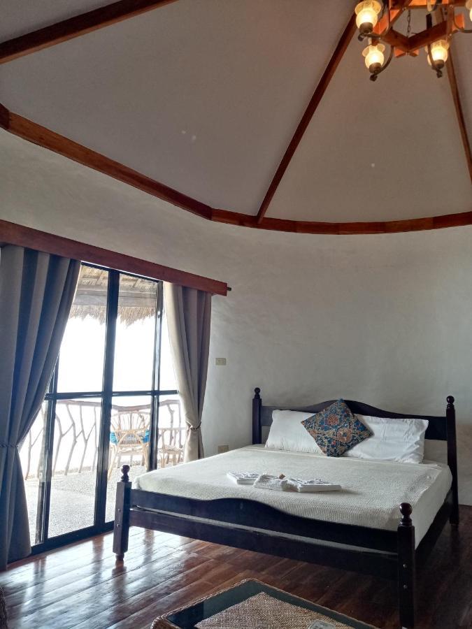 Villa Marmarine Beach Resort & Restaurant シキホール エクステリア 写真